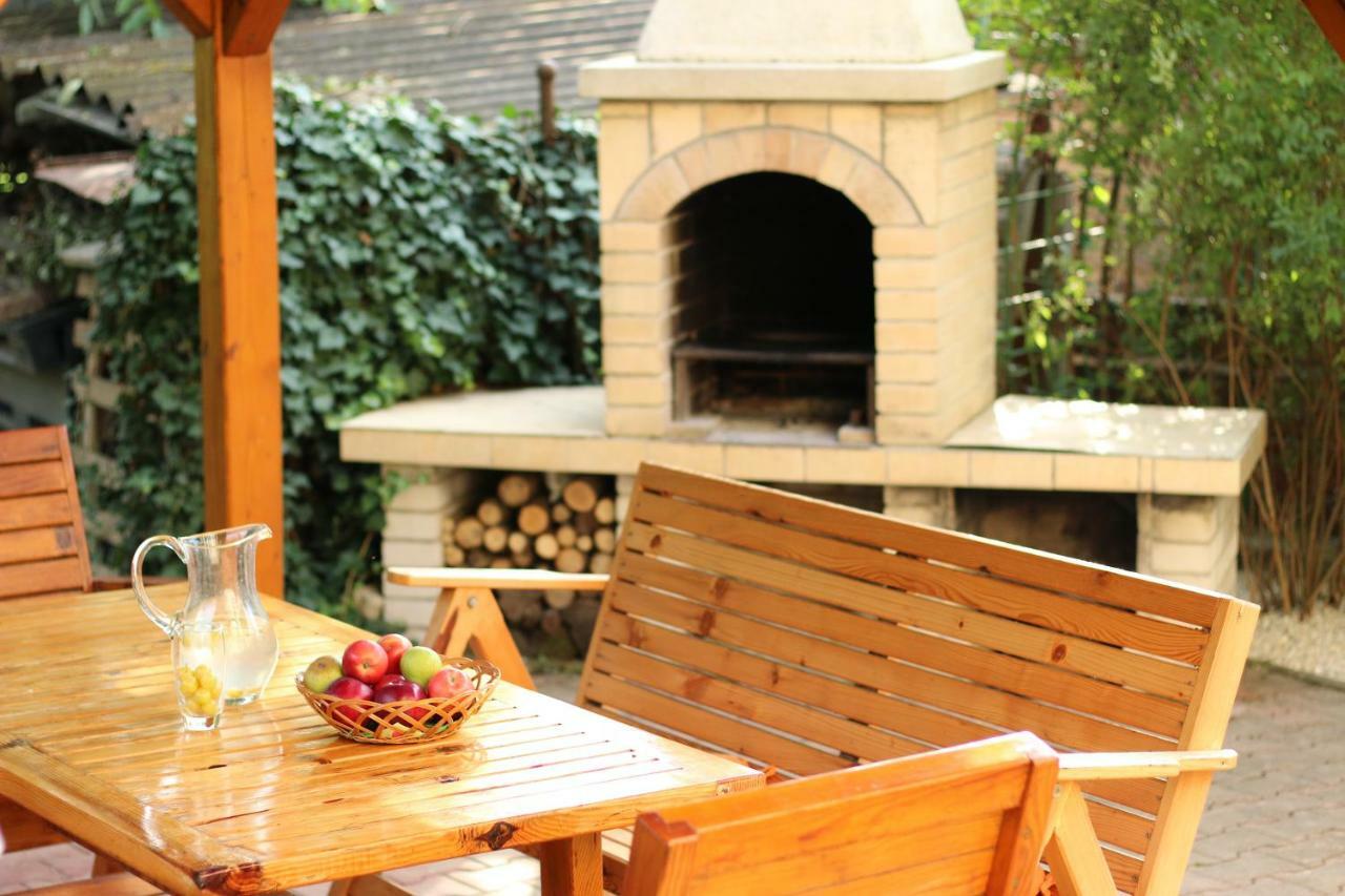 Ferienwohnung Privat Cerenica Belusa Exterior foto