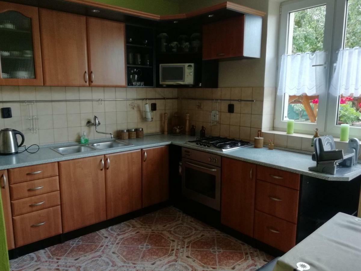 Ferienwohnung Privat Cerenica Belusa Exterior foto